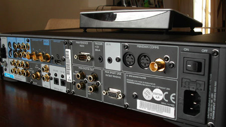 Meridian G91 surround controller  (c) Xingo